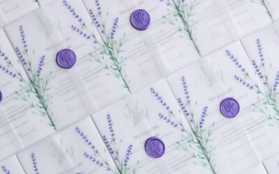 Auf meinem Blog findet ihr Inspiration, ehrliche Einblicke und konkrete Tipps rund um eure Hochzeitspapeterie. Ich möchte euch dabei helfen, aus all den Möglichkeiten das herauszufinden, was wirklich zu euch und eurer Hochzeit passt. Wann Hochzeitseinladungen verschicken? – Zeitplan für die Papeterie mit Checkliste für eure Hochzeitsplanung